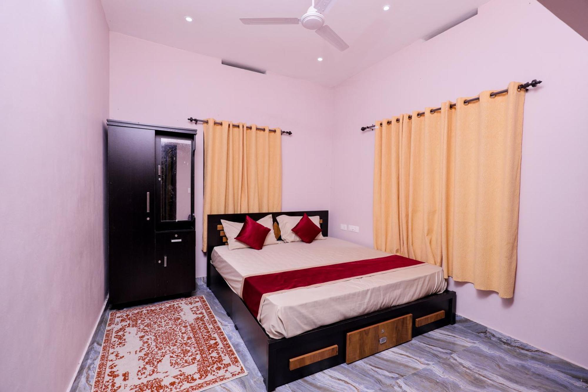 Sky Blue Homestay With Pool Vythiri Exterior photo